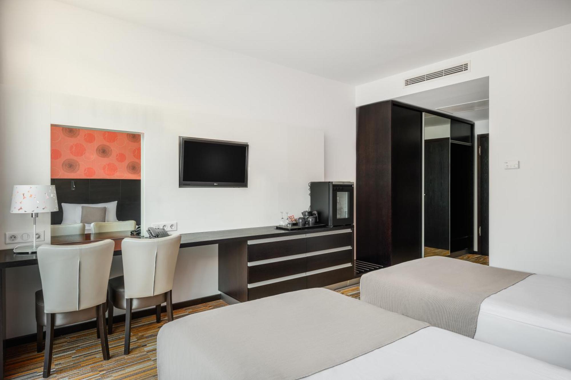 Art Hotel Szeged Bagian luar foto