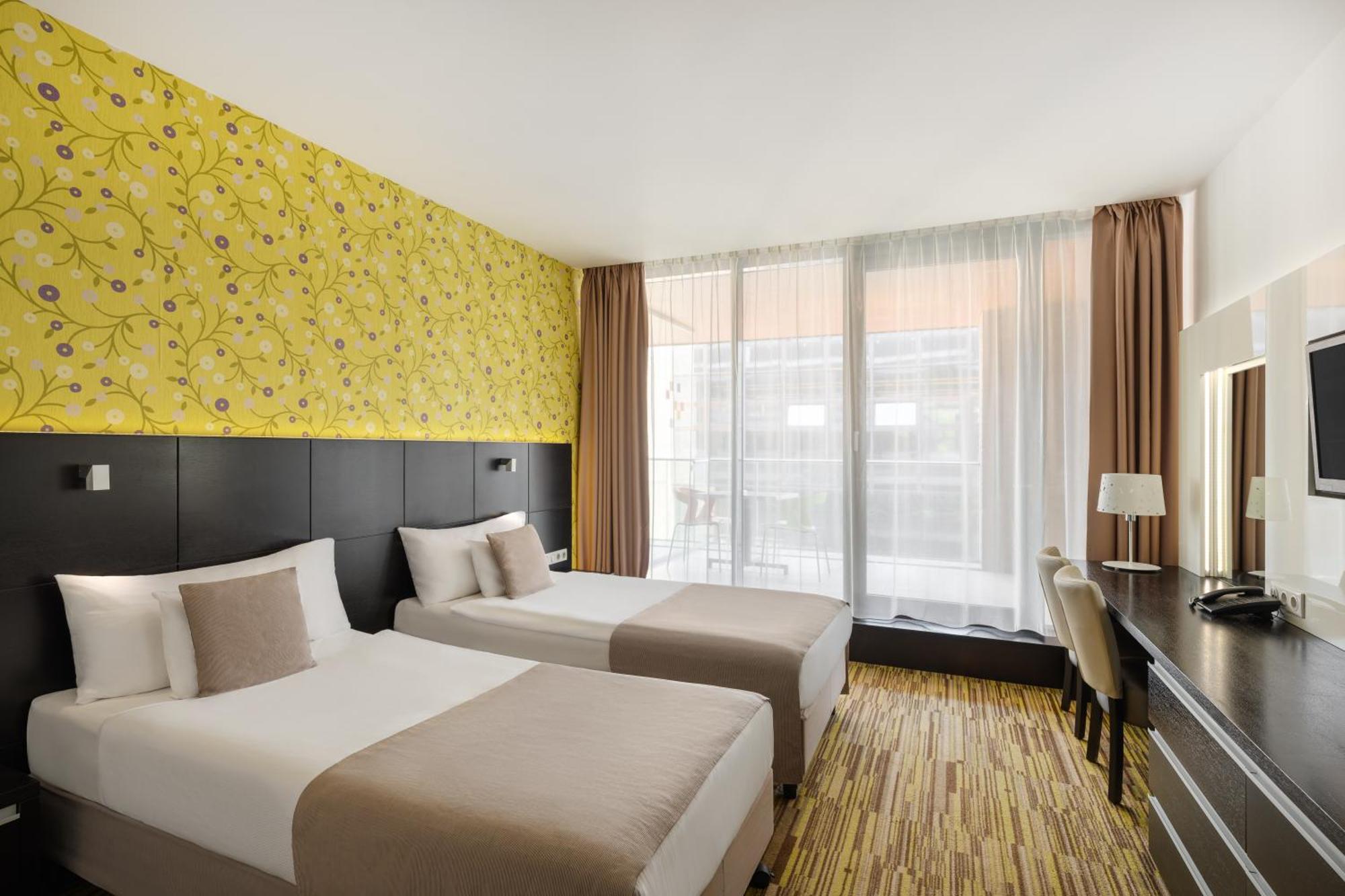 Art Hotel Szeged Bagian luar foto