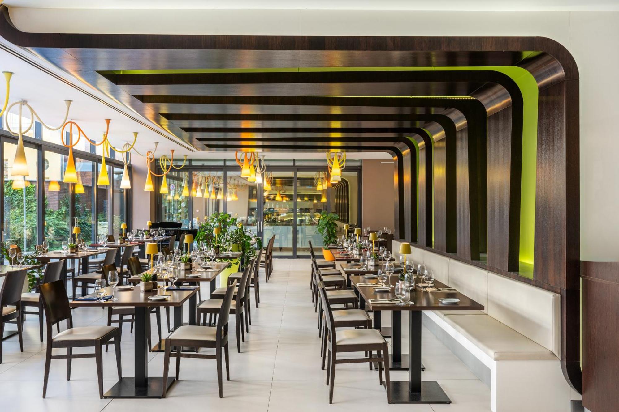 Art Hotel Szeged Bagian luar foto